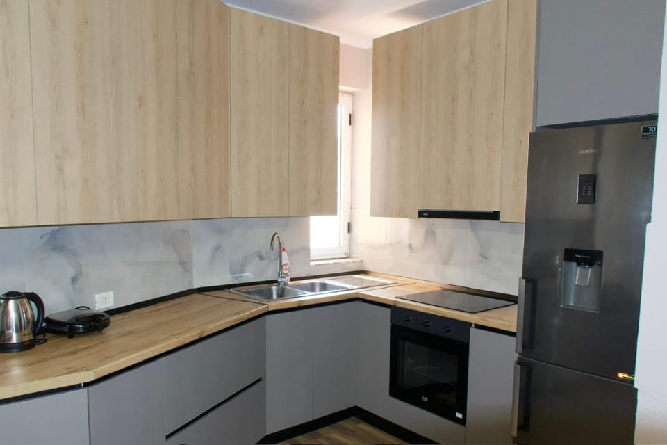 Kitchen or kitchenette, oven, toaster