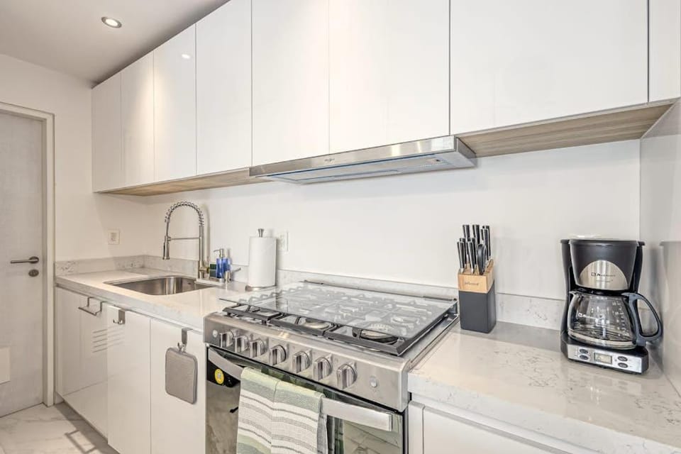 Kitchen or kitchenette, kitchen