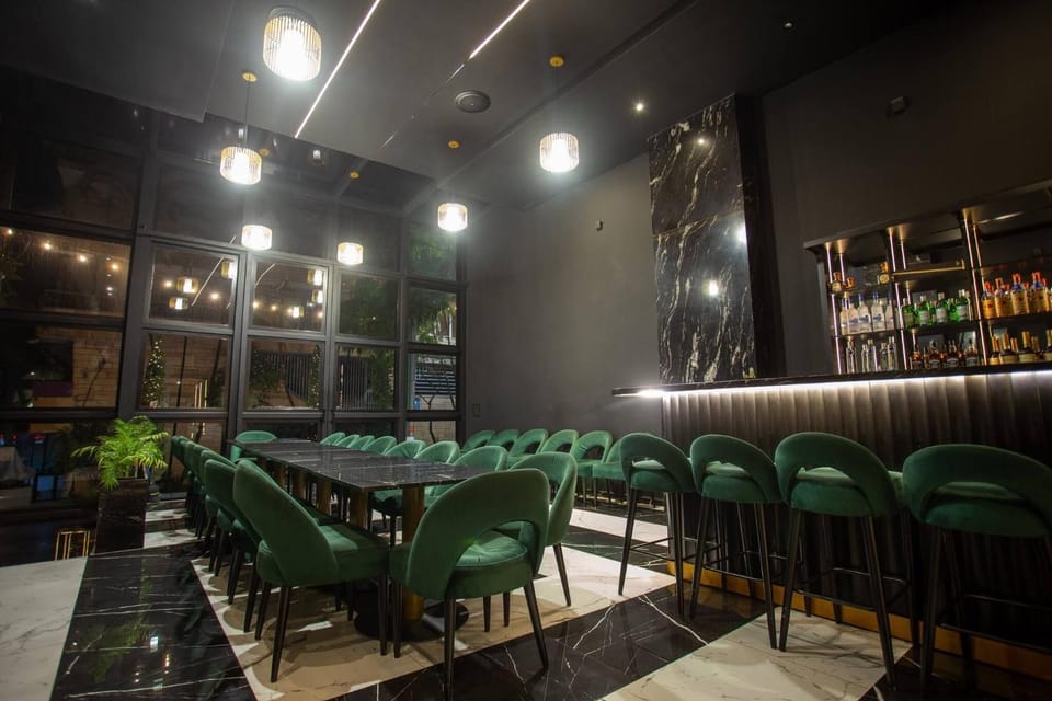 Lounge or bar