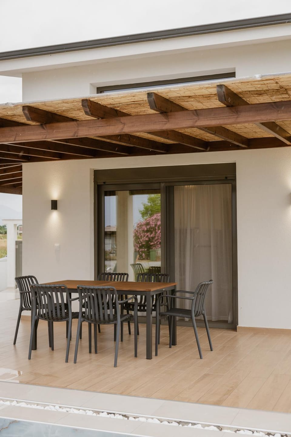 Balcony/Terrace, Dining area