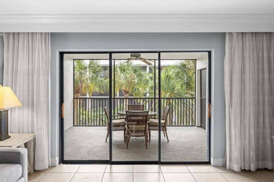 Captiva Villa 3222- Captiva One Bedroom Standard Residence Apartment in Sanibel Island
