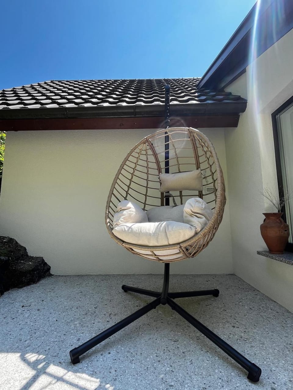 Balcony/Terrace, Entertainment, furniture