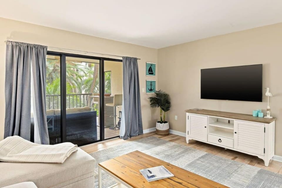 Captiva Villa 3212- Captiva One Bedroom Standard Residence House in Sanibel Island
