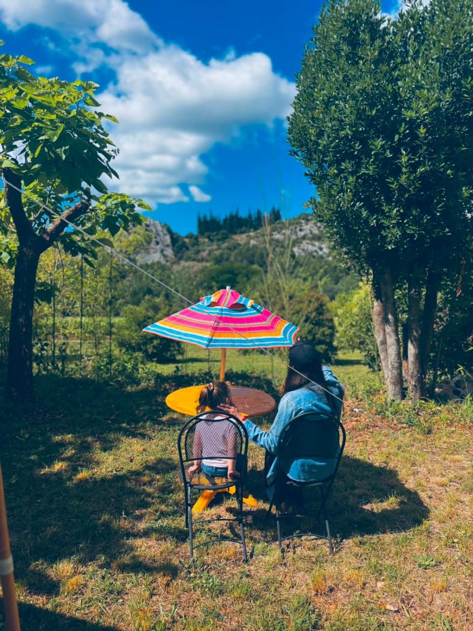 La tente à 2 pas de la rivière Luxury tent in Saint-Martin-d'Ardèche