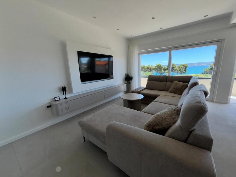 Bella Costa Penthouse Apartment in Split-Dalmatia County