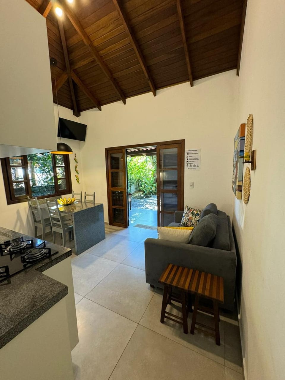 Casa aconchegante na Praia de Bombas a 50m do mar House in Bombinhas