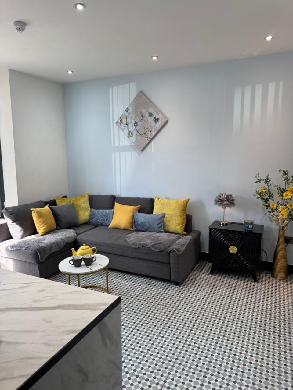 Living room, Seating area