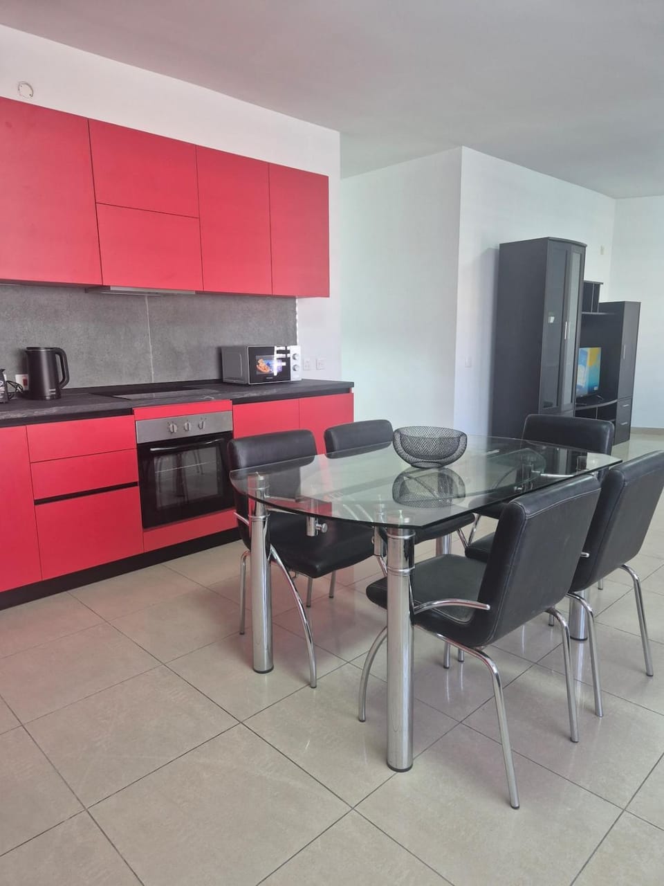 Malta's Hotspot Apartment in Saint Julians