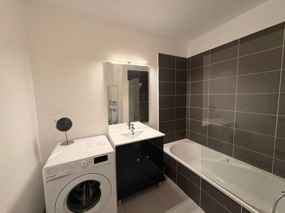 Appartement spacieux près du port - 4 pers. - FR-1-239-1161 Apartment in Hossegor