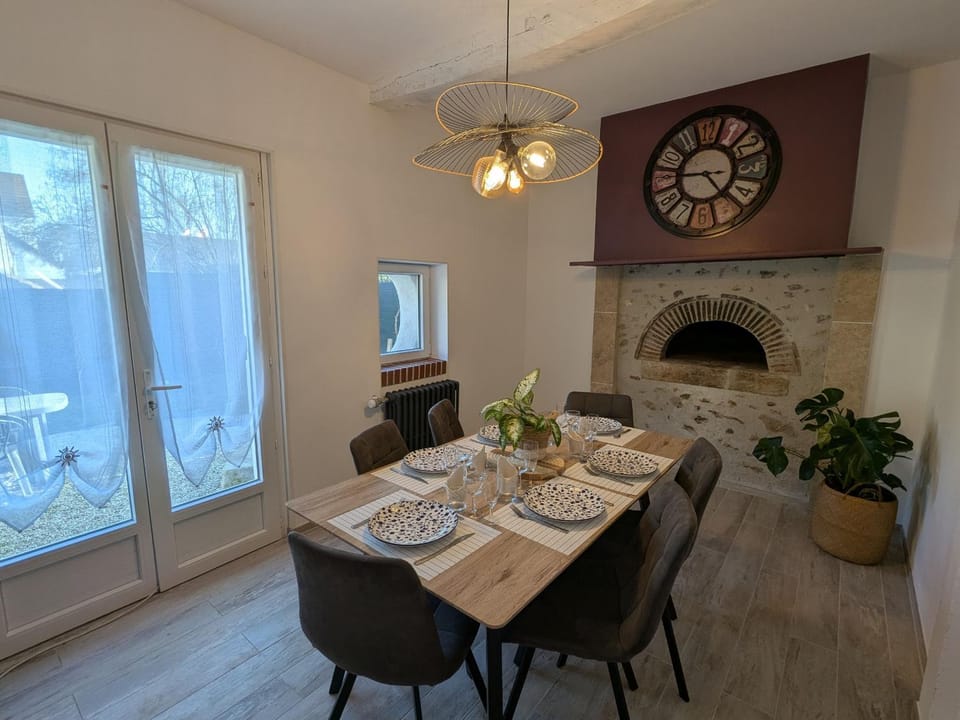 Maison de campagne, parking - 4 pers. - FR-1-590-601 House in Centre-Val de Loire