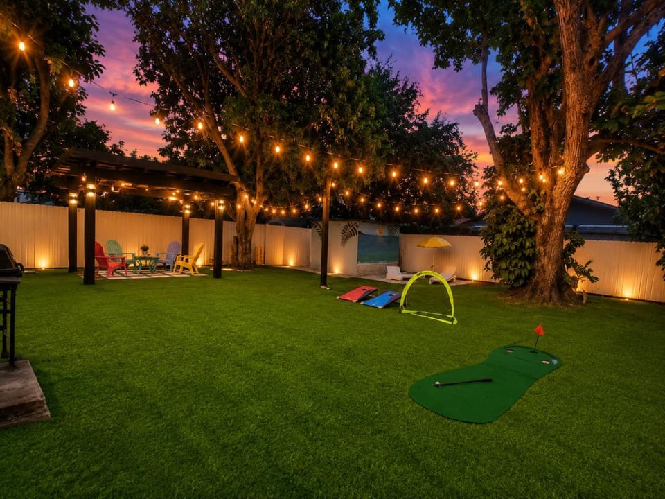 Varadero Magical Scape House in Coral Gables