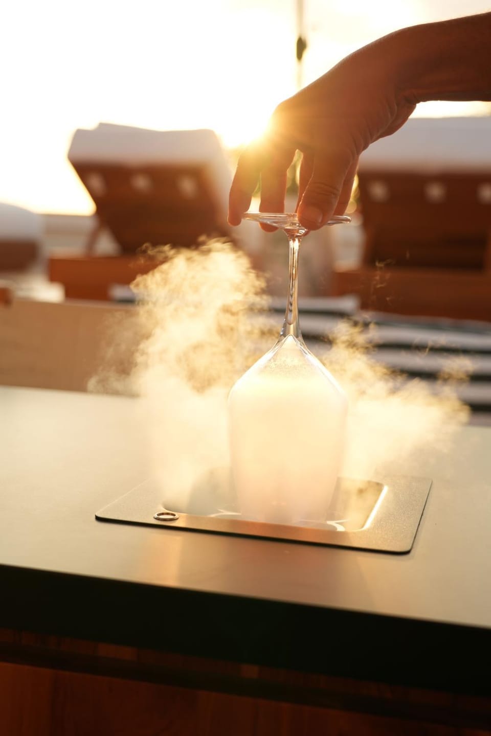 Lounge or bar, Food and drinks, Drinks, Sunset