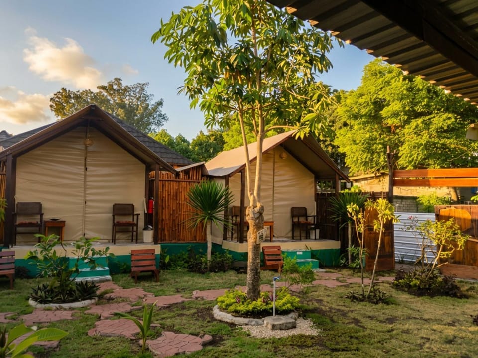 Garden, Garden view