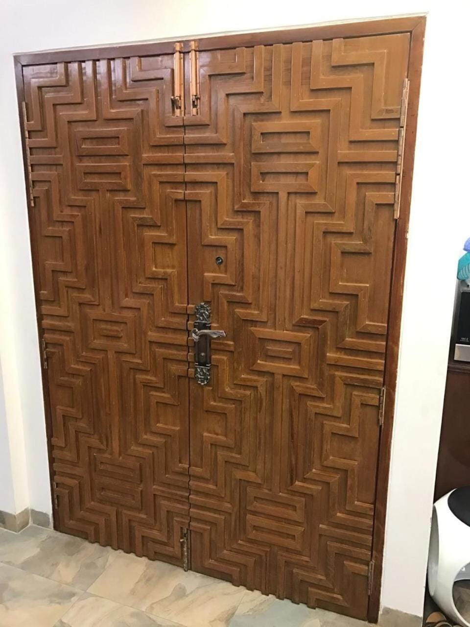 Luxury 3 Bedroom Full Furnished Service Apartment in Bashundhara Block D Road 4 Prime Area Apartment in Dhaka