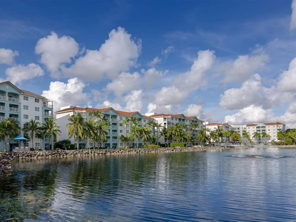 Villas at Doral Resort 2BR Villa House in Doral