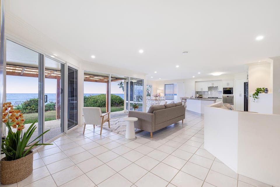 Migaloo House in Bargara