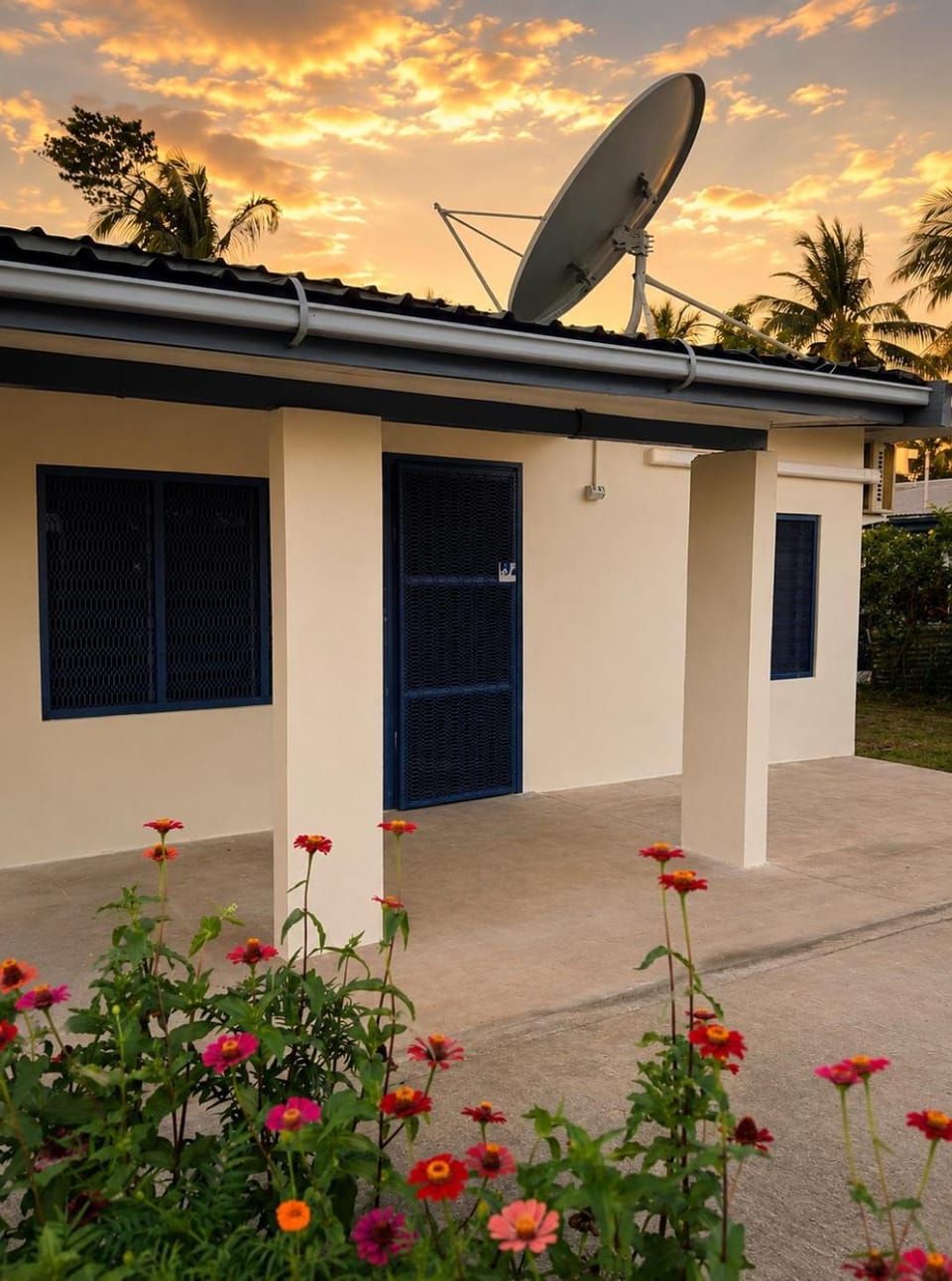Property building, Day, Sunrise, Sunset