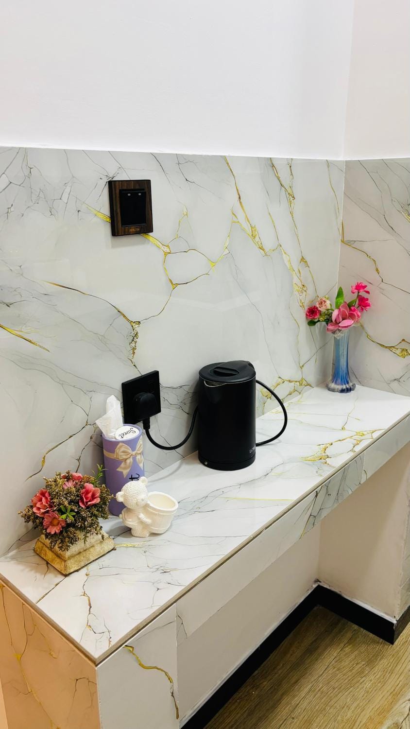 Kitchen or kitchenette, kitchen