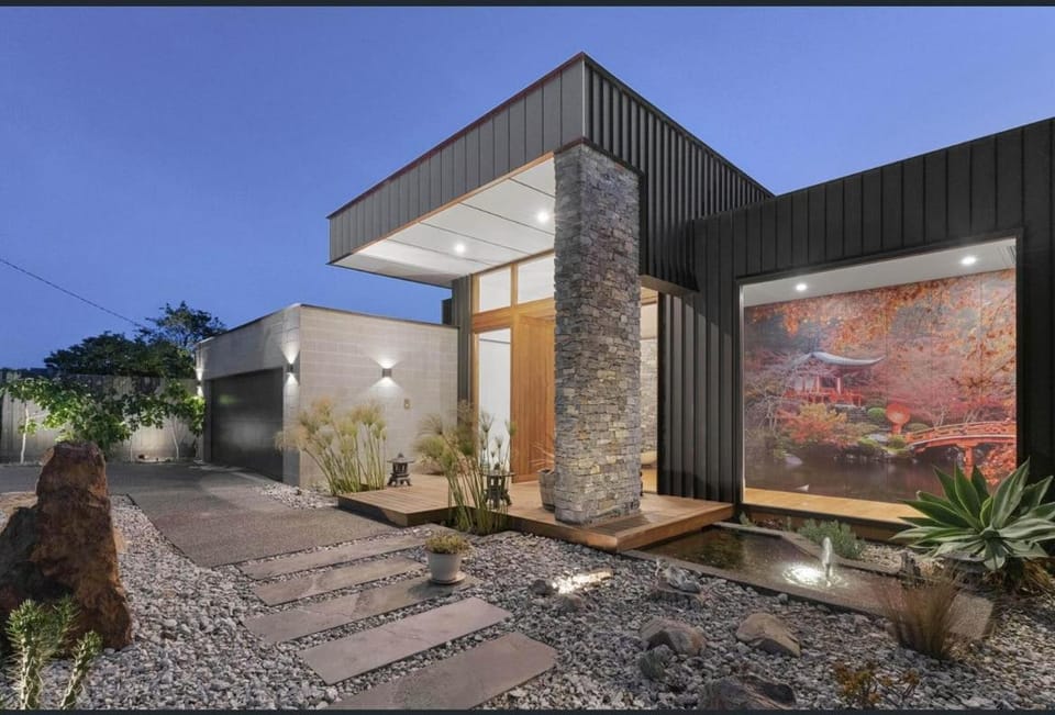 The Haig Retreat Coastal Luxury in Mornington House in Mornington