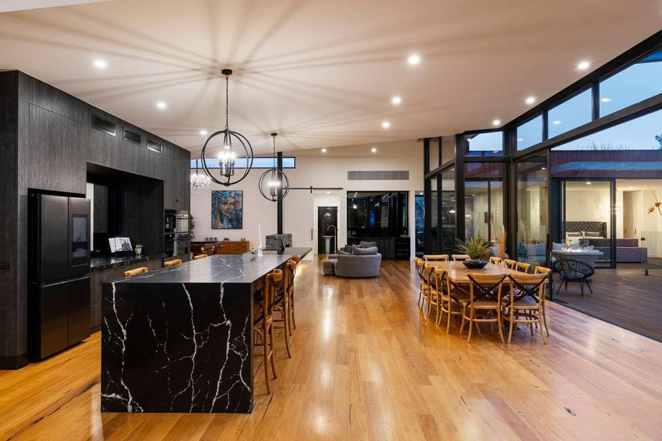 The Haig Retreat Coastal Luxury in Mornington House in Mornington