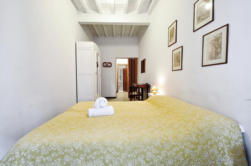 Bed, Photo of the whole room, Bedroom, towels, wardrobe