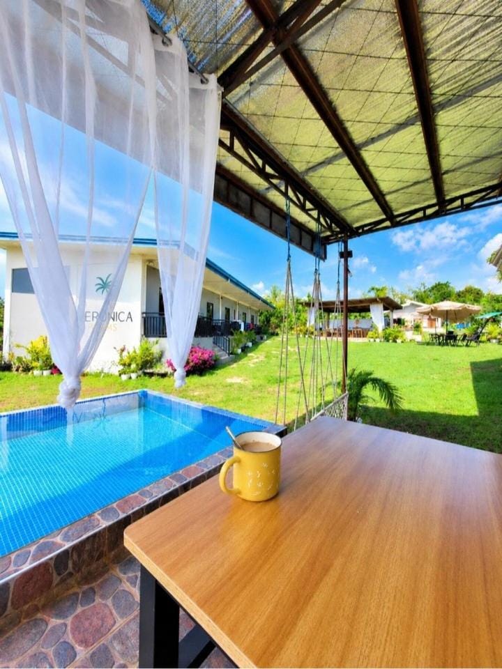 Property building, Swimming pool