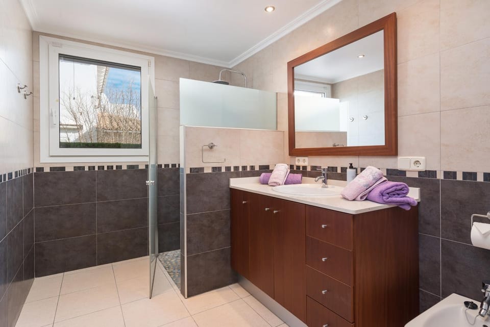 VILLA ALZINA by SM Holiday Properties Villa in Carrer sa Figuera