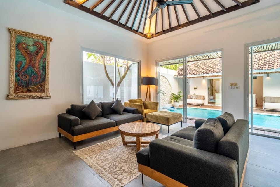 Living room, Seating area, Pool view, Swimming pool, air conditioner