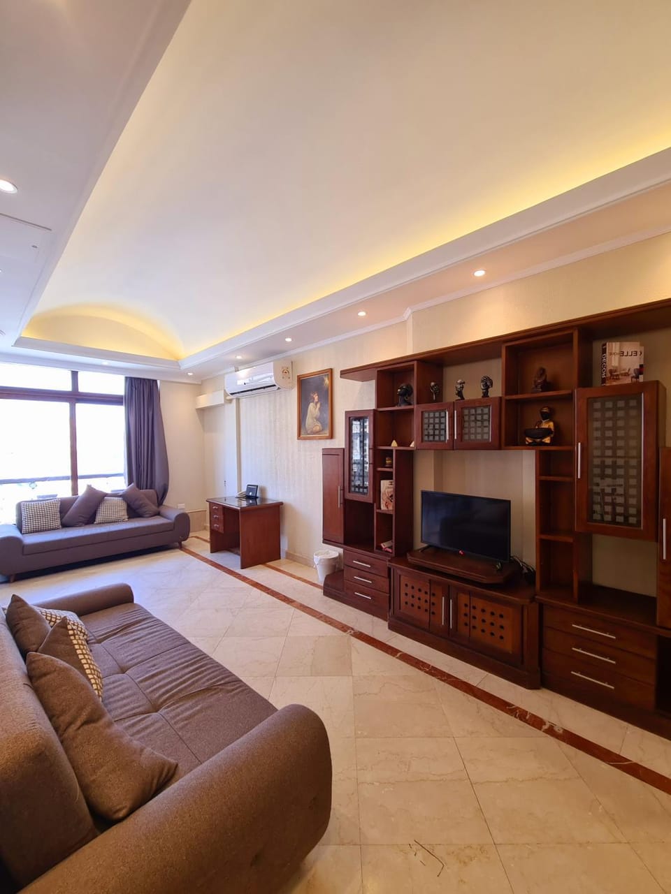 Communal lounge/ TV room, TV and multimedia, Living room, Seating area, Evening entertainment