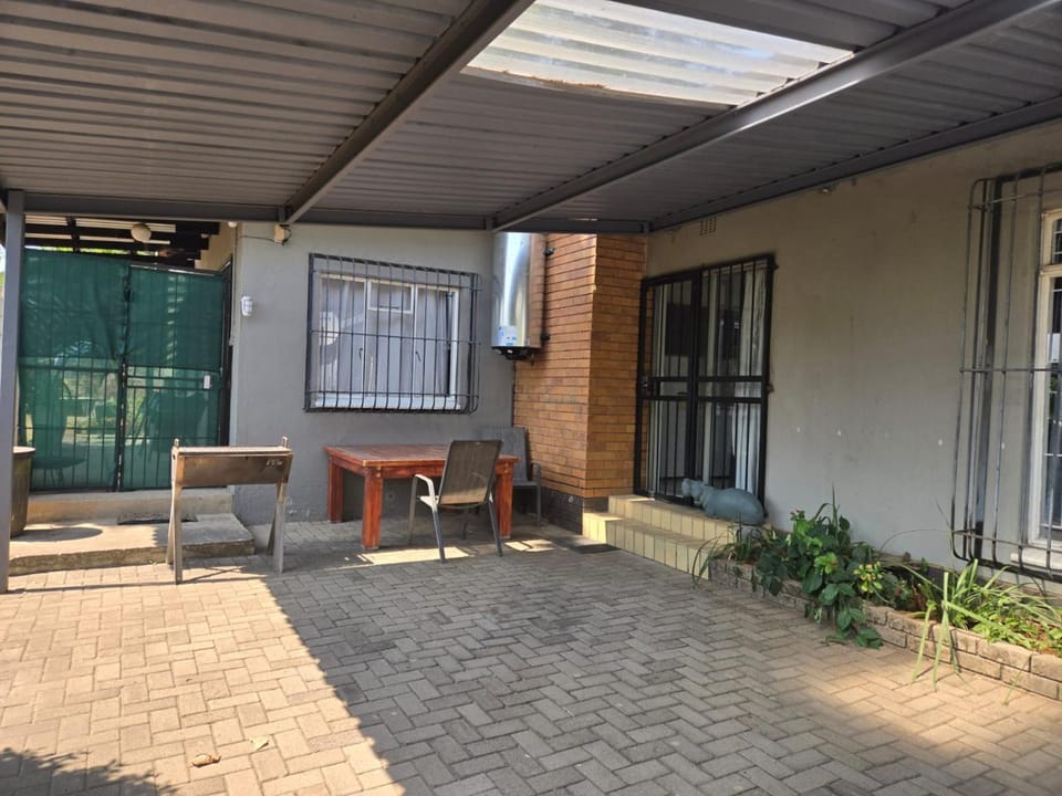 The Golden Inn Apartment in South Africa