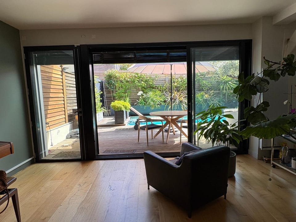 Maison de ville 3 ch, piscine 5 min à pied du centre ville de Toulouse Villa in Toulouse