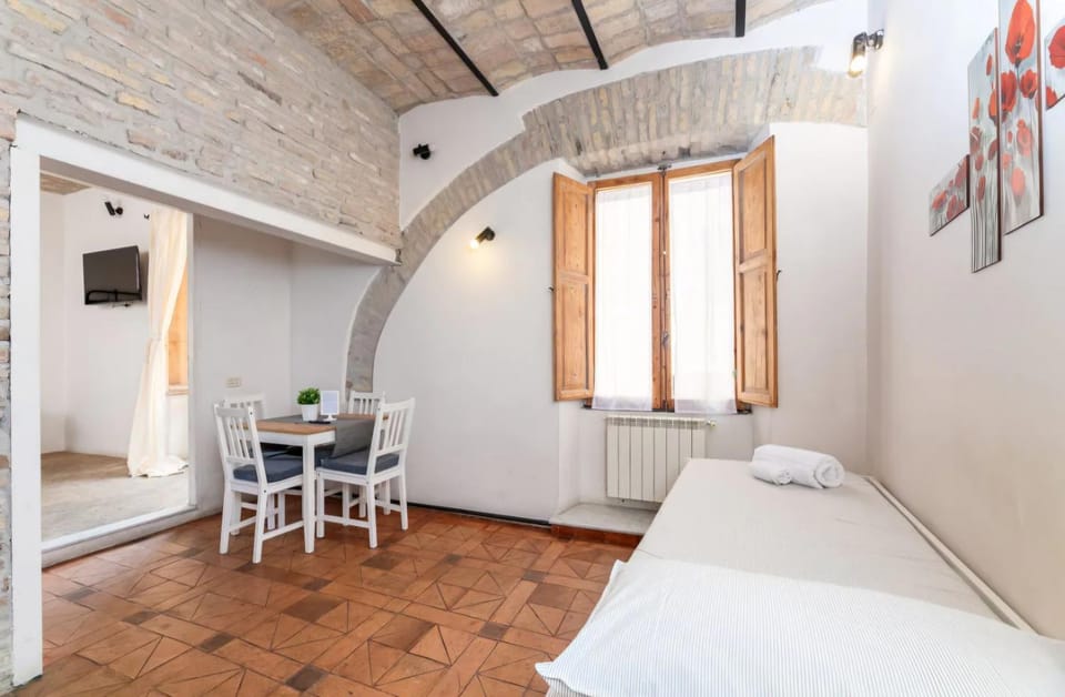 Santissimi House Apartment in Rome