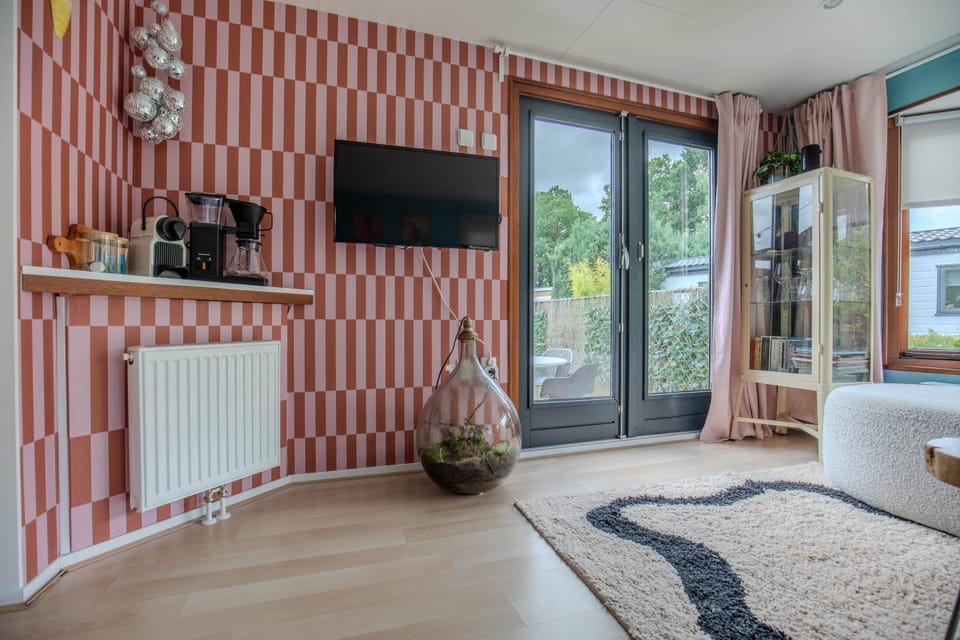 TV and multimedia, Coffee/tea facilities, Garden view