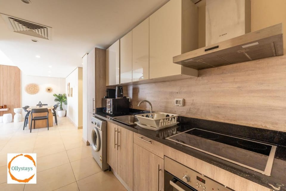 Kitchen or kitchenette, kitchen, kitchen