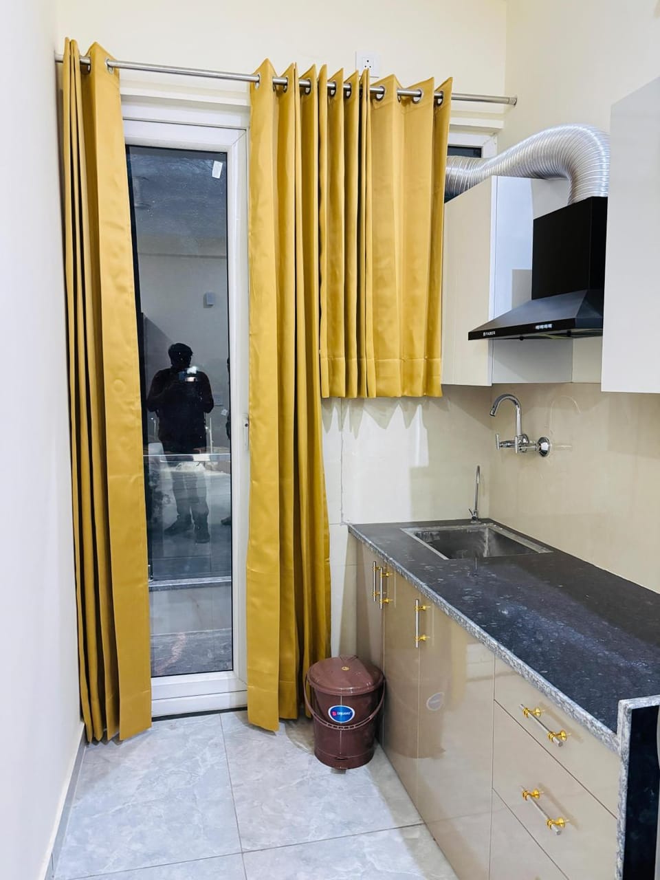 Stay On Stay Bed and Breakfast in Gurugram