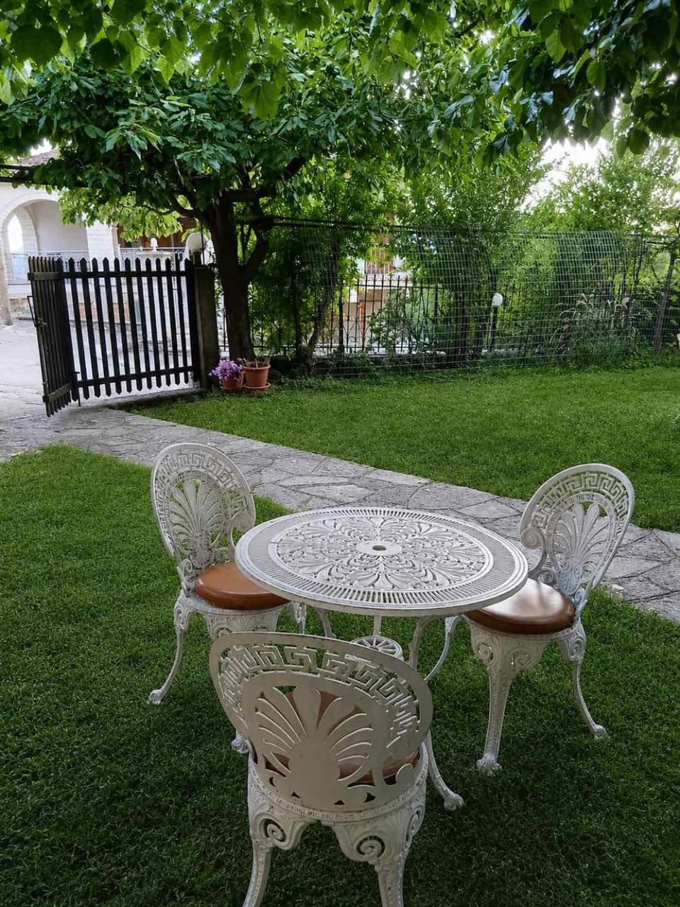 Patio, Garden, Garden view