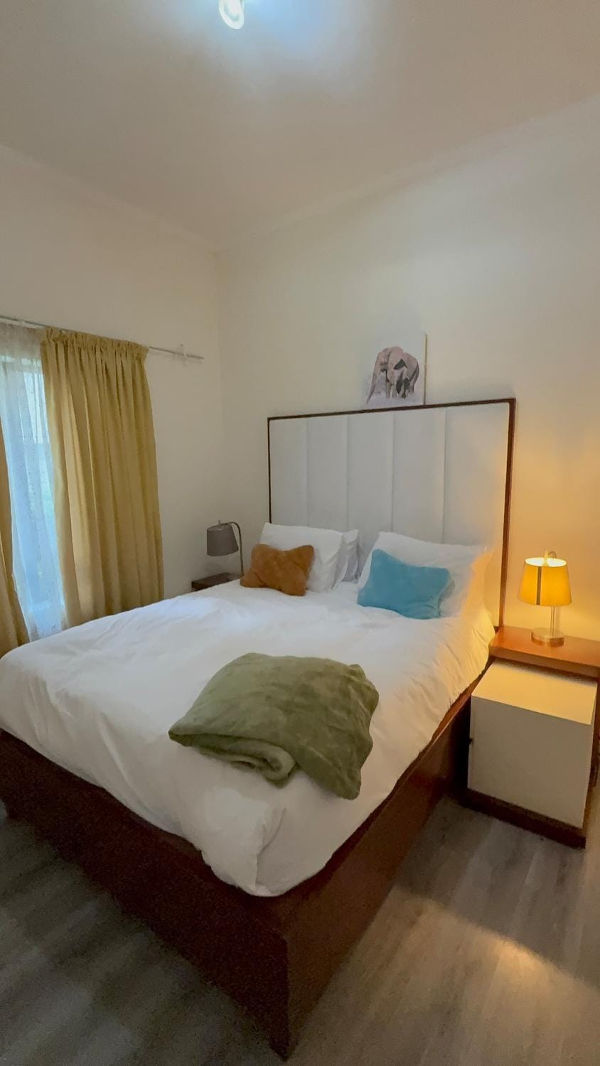 2 bedroom apartment Jackal Creek Golf Estate Northriding Apartment in Roodepoort