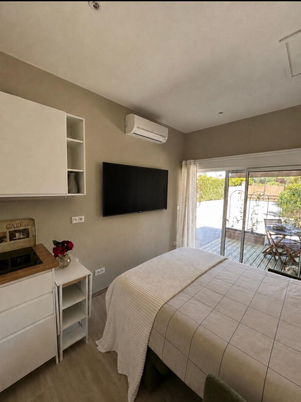 Charmant studio neuf Entre Vignes & Lavandes Apartment in Mazan