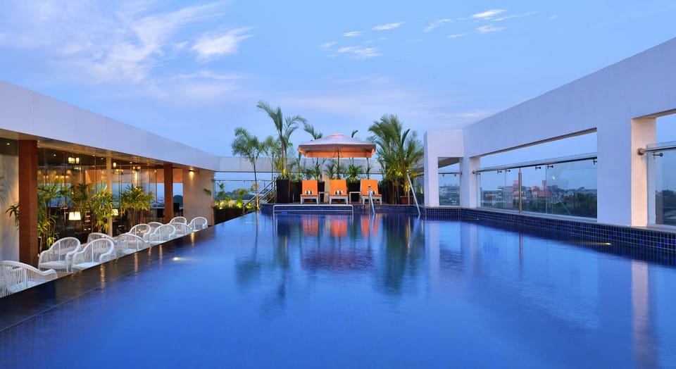 Activities, On site, Pool view, Swimming pool