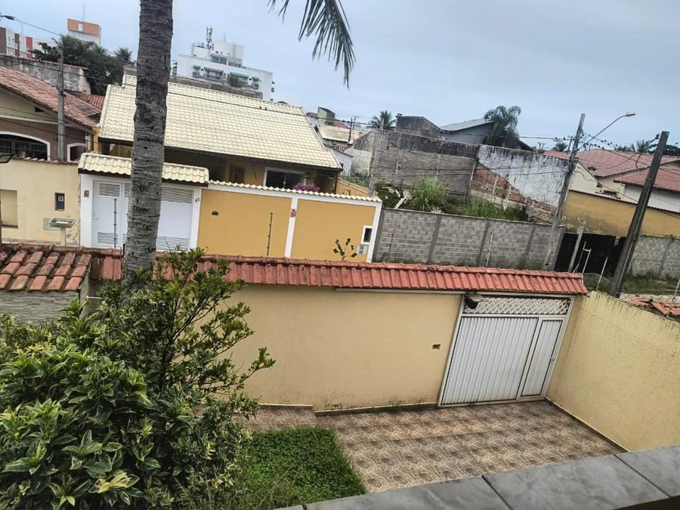Tranquilidade e conforto pra família e amigos House in Peruíbe