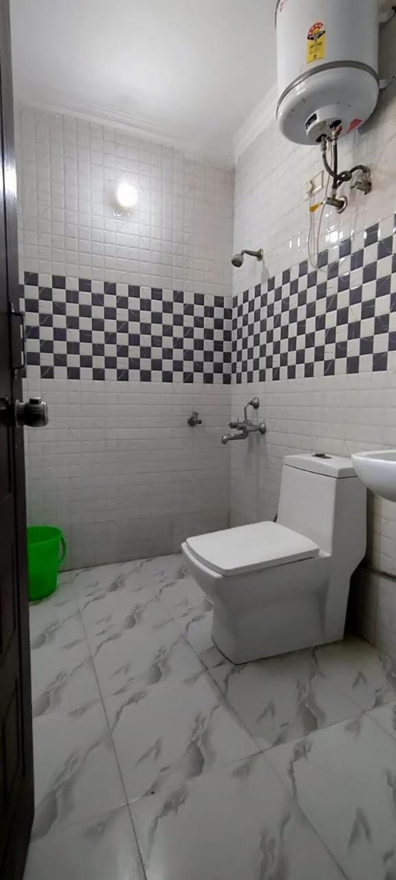 vinay sisodia Apartment in Gurugram