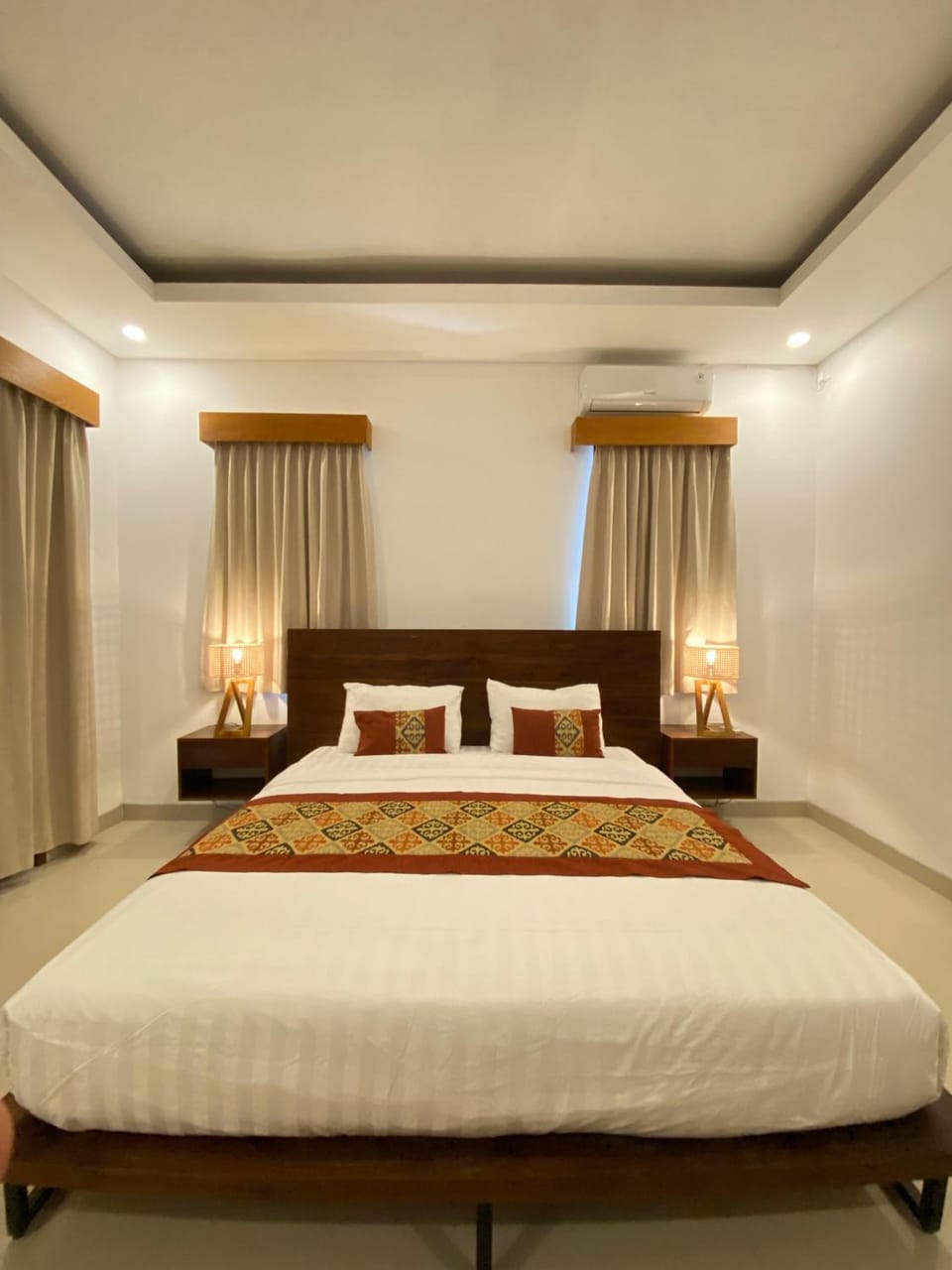 White Kairav Villa - 3BDR Villa Villa in North Kuta