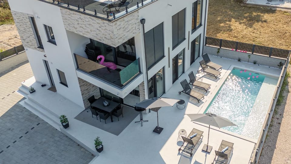Apartments by Petar - Sun & Pool Residence Apartment in Poreč