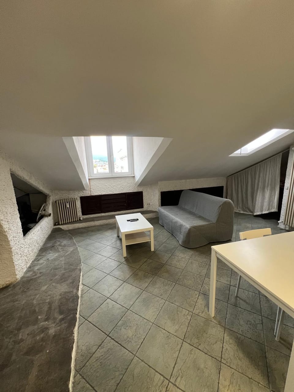 Olly's Italian Home with AC Apartment in Bergamo