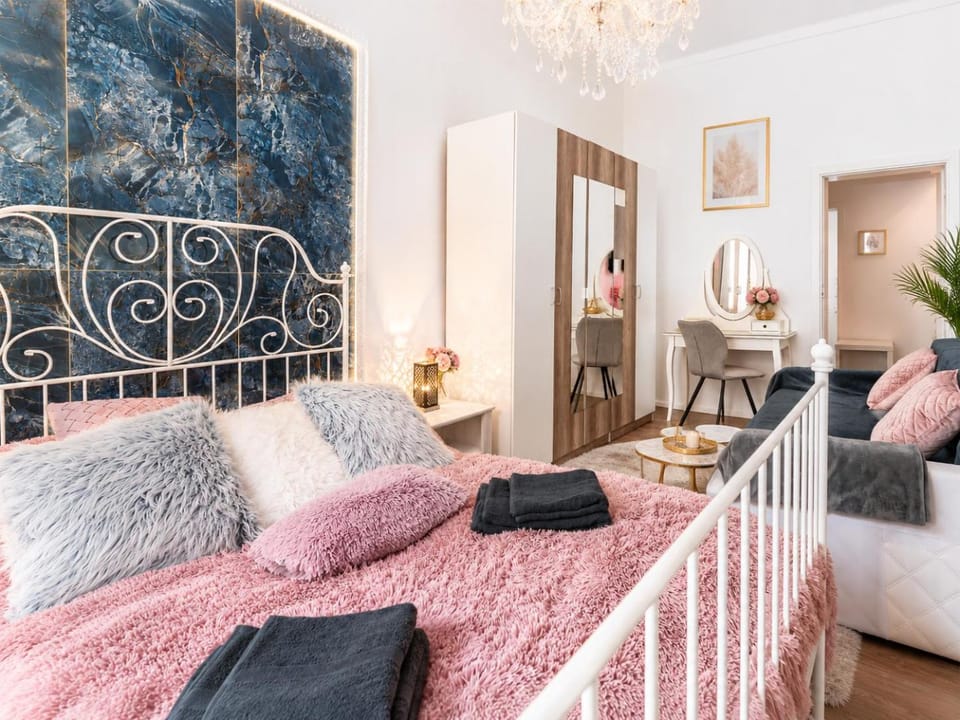 Emperor Marble Suite Apartment in Prague