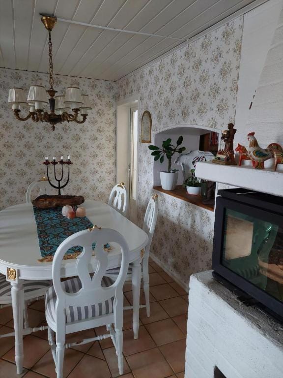 Cozy Spacious House Near Uppsala City Centre Villa in Uppsala