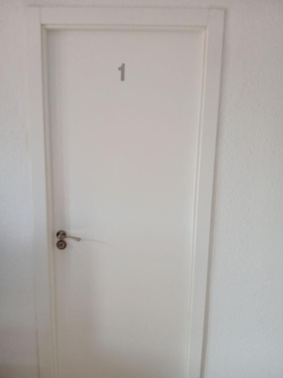 Habitación Matrimonial con Sala y Balcón privado Apartment in Valencia