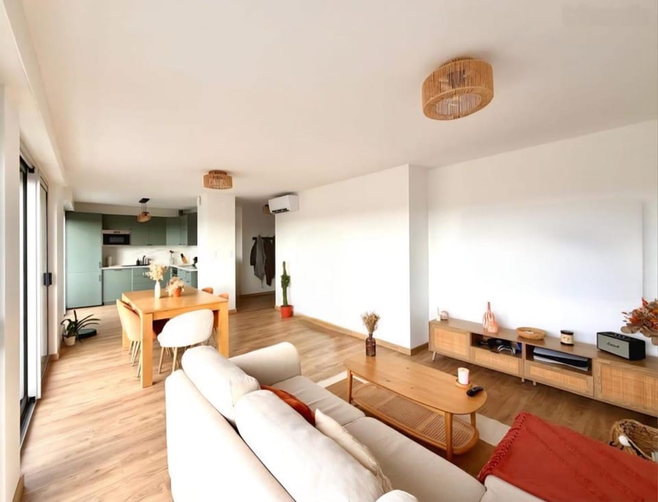 Très bel appartement centre ville Apartment in Paray-le-Monial