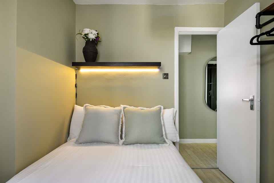 Convenient 1Bed Flat 10min from Fulham B Station Apartment in London