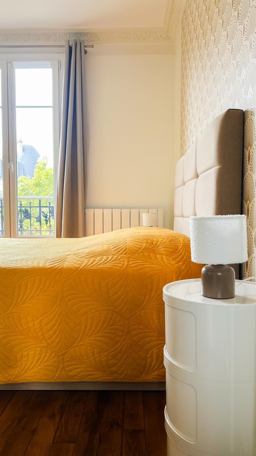 Bed, Bedroom, cot